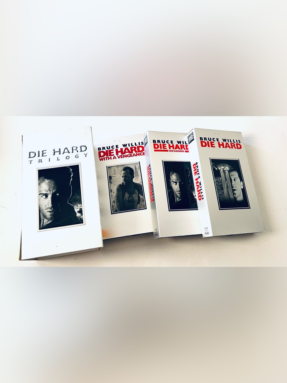 VTG Die Hard Trilogy VHS Box Set Bruce Willis 1 2 3 Complete Set UNTESTED As Is